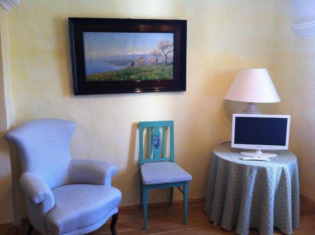 Apartments Schloss Paschbach Appiano Sulla Strada Del Vino Chambre photo