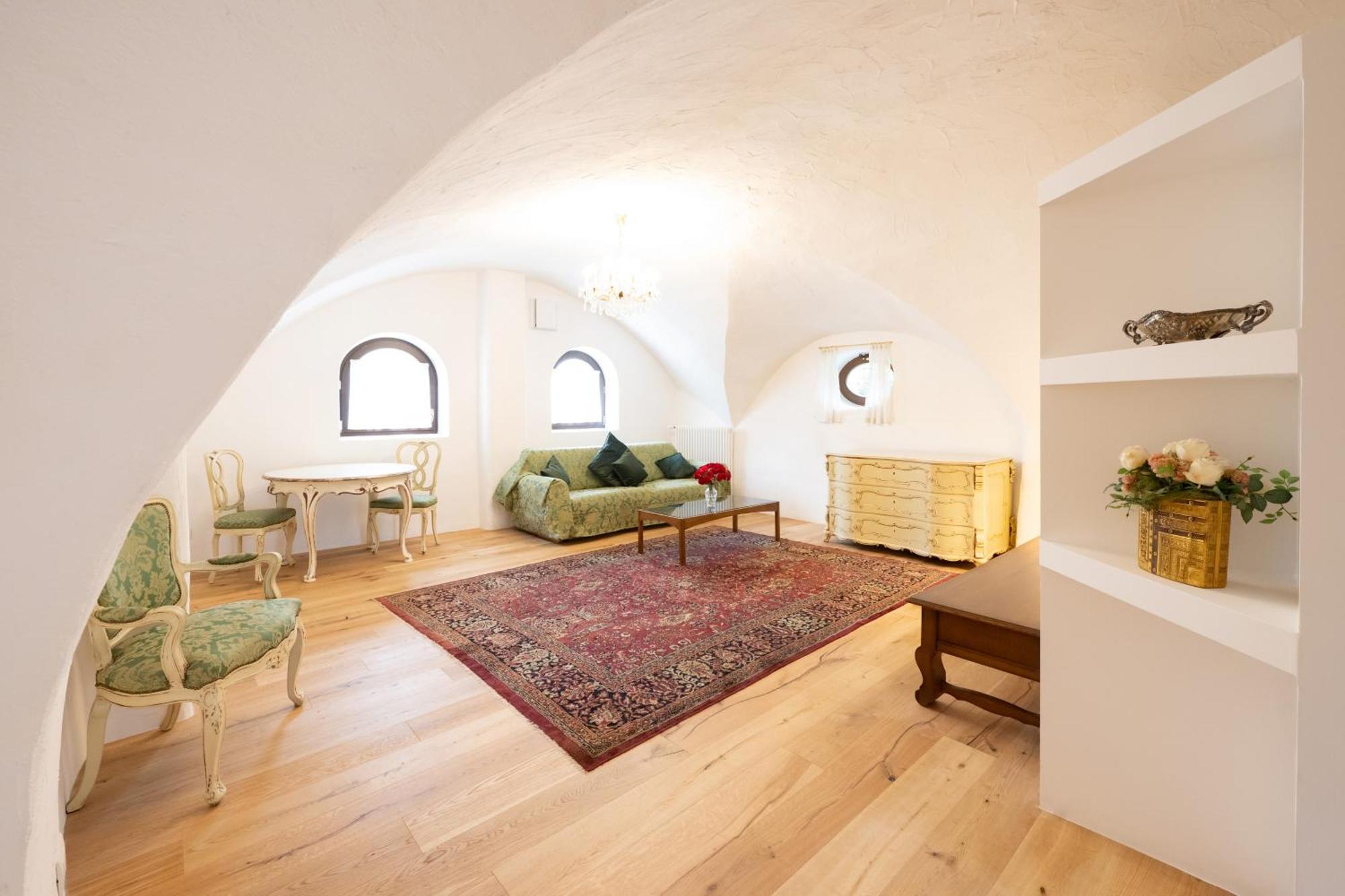 Apartments Schloss Paschbach Appiano Sulla Strada Del Vino Extérieur photo