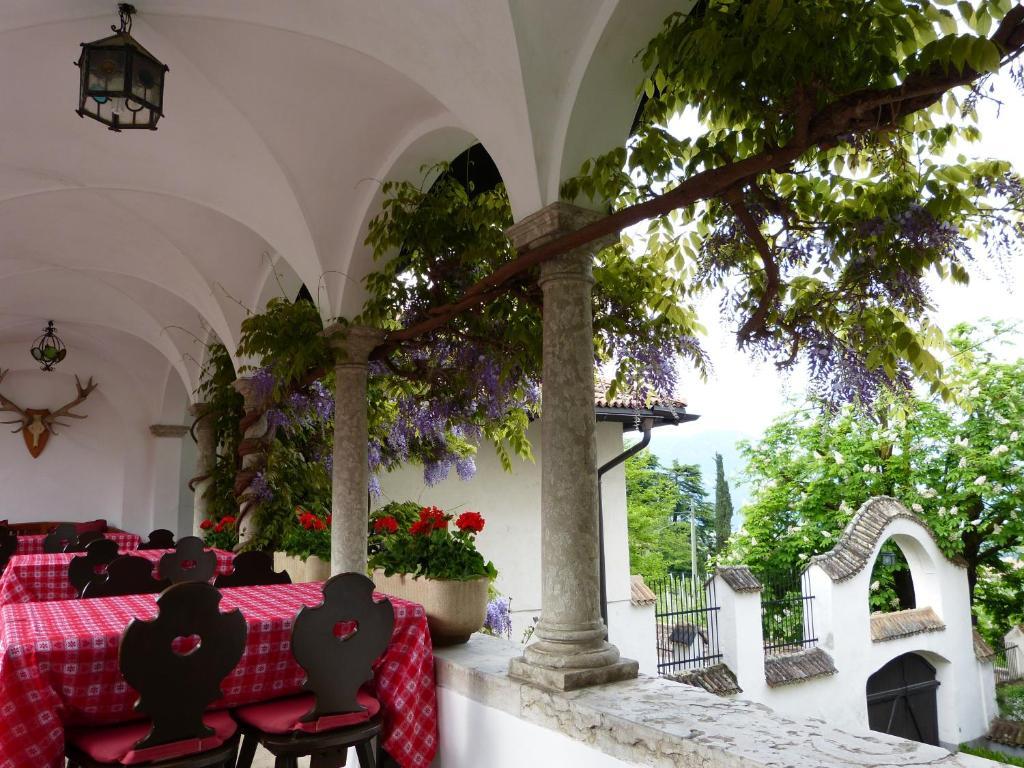 Apartments Schloss Paschbach Appiano Sulla Strada Del Vino Extérieur photo
