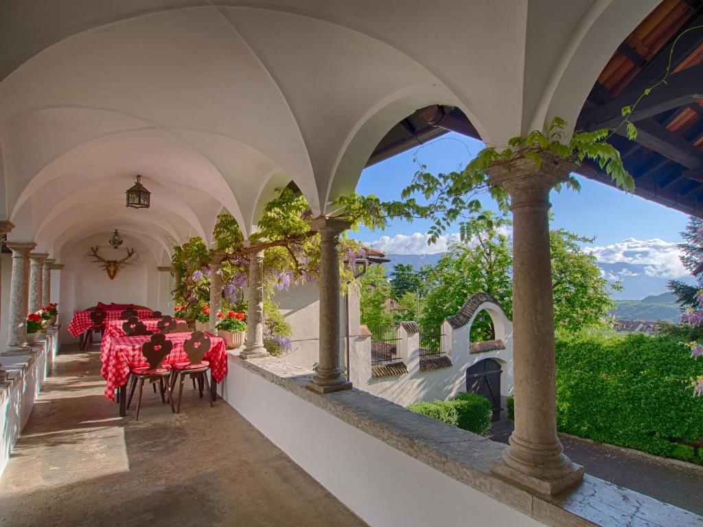 Apartments Schloss Paschbach Appiano Sulla Strada Del Vino Extérieur photo