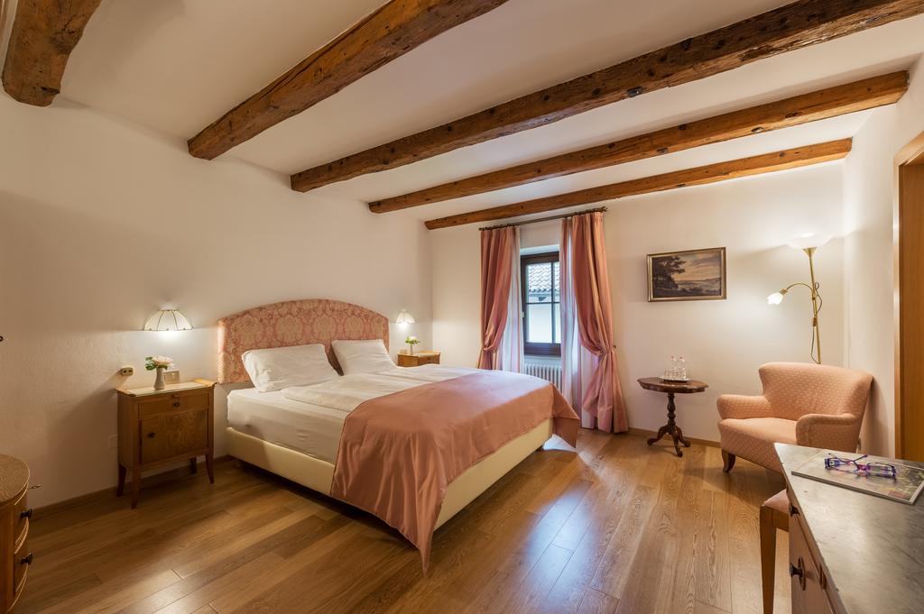 Apartments Schloss Paschbach Appiano Sulla Strada Del Vino Extérieur photo