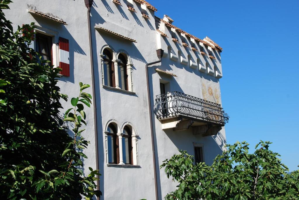 Apartments Schloss Paschbach Appiano Sulla Strada Del Vino Extérieur photo